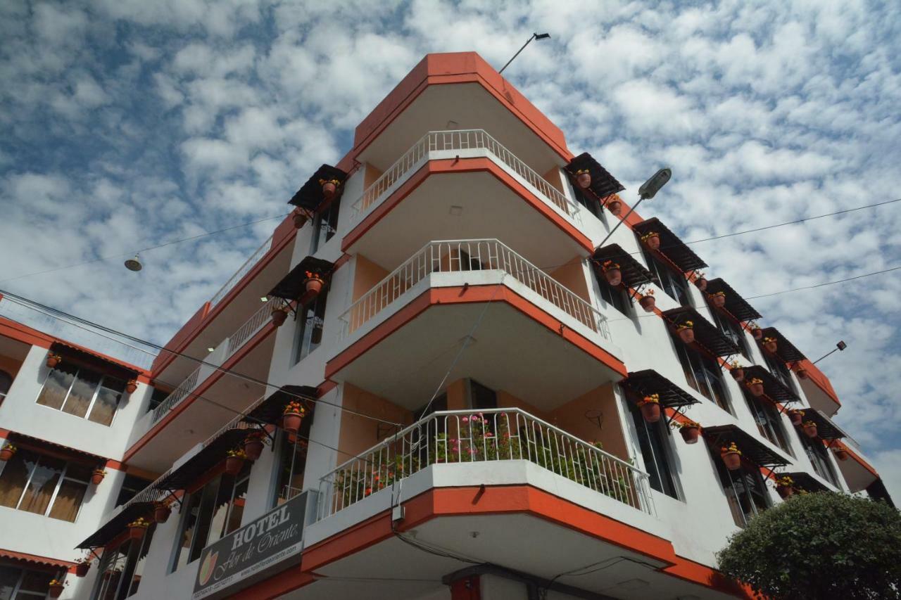 Hotel Flor De Oriente Banos  Bagian luar foto